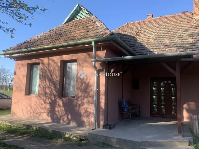 Eladó ház Őrbottyán 210 nm