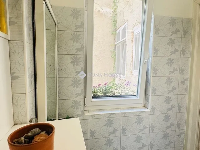 Eladó lakás Budapest II. kerület 66 nm