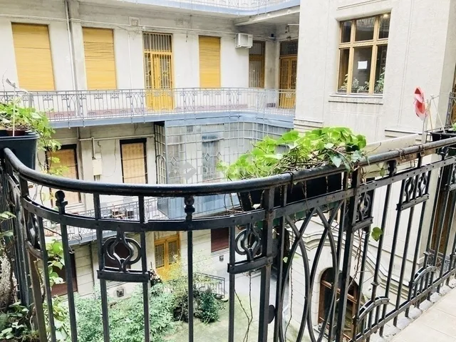 Eladó lakás Budapest II. kerület 66 nm