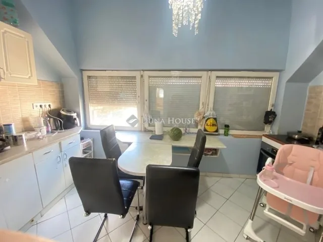 Eladó ház Budapest XVIII. kerület 200 nm