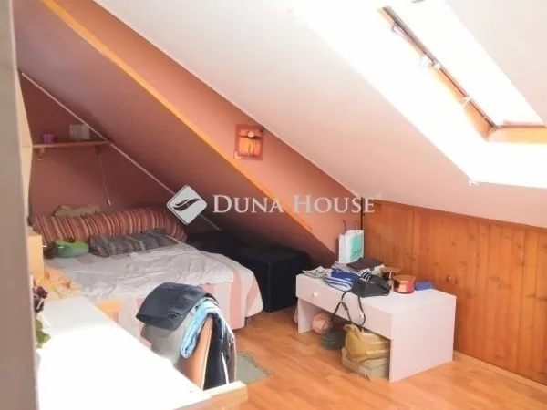 Eladó ház Pomáz 340 nm