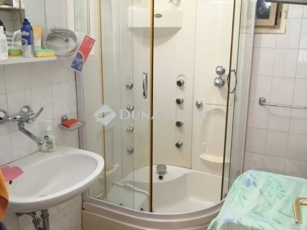 Eladó ház Pomáz 340 nm