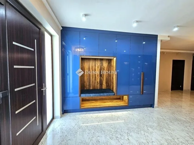 Eladó ház Alsónémedi 259 nm