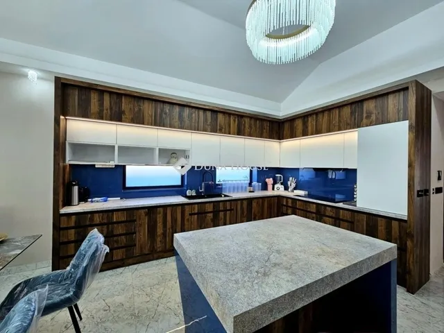 Eladó ház Alsónémedi 259 nm