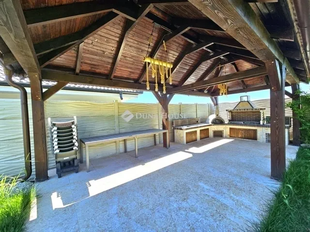 Eladó ház Alsónémedi 259 nm