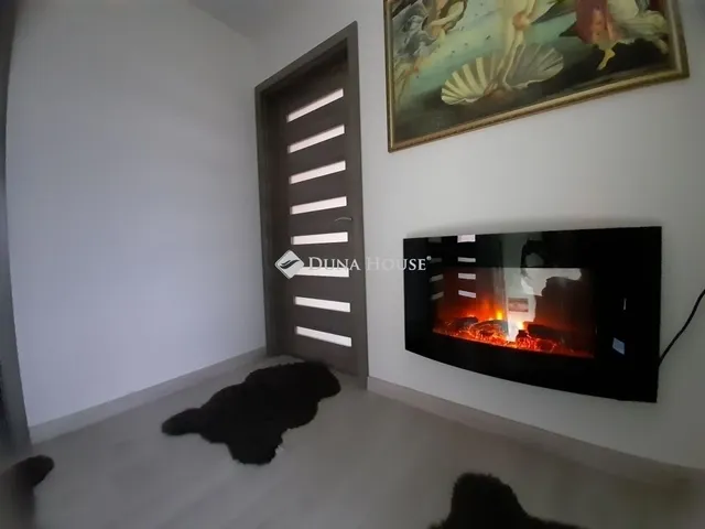 Eladó ház Tura 270 nm