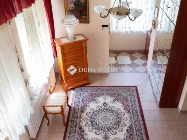 Eladó ház Halásztelek 305 nm