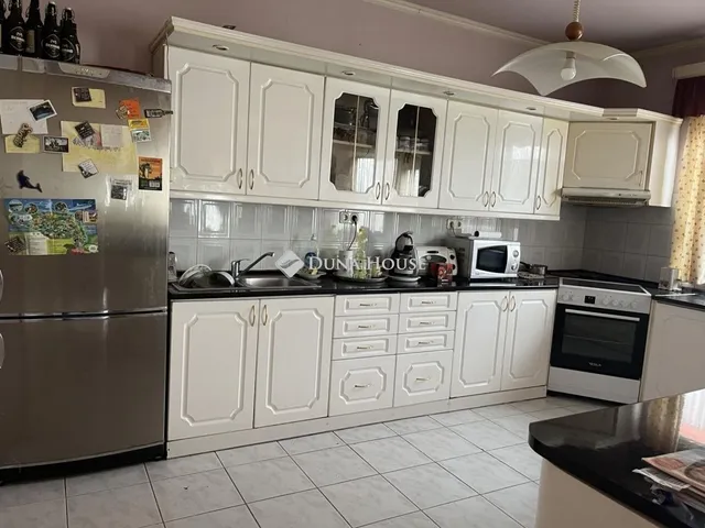 Eladó ház Szentendre 274 nm