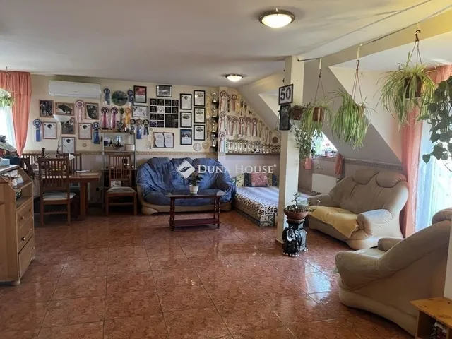 Eladó ház Szentendre 274 nm