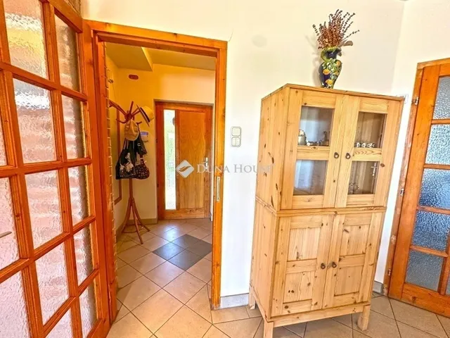 Eladó ház Szentendre 222 nm