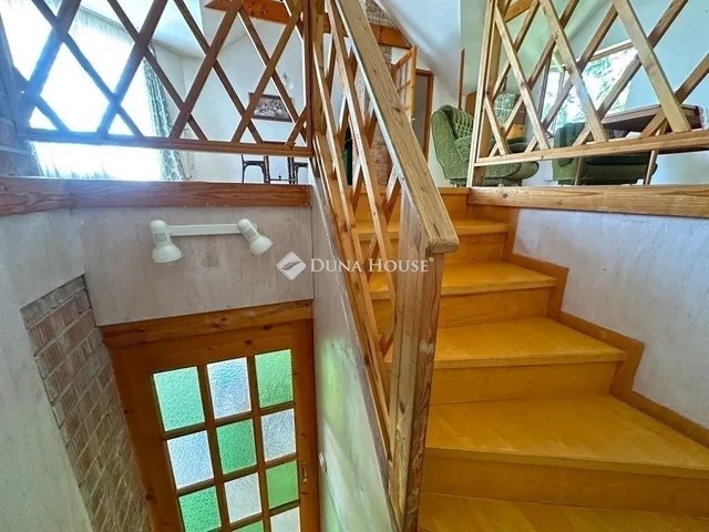 Eladó ház Szentendre 222 nm