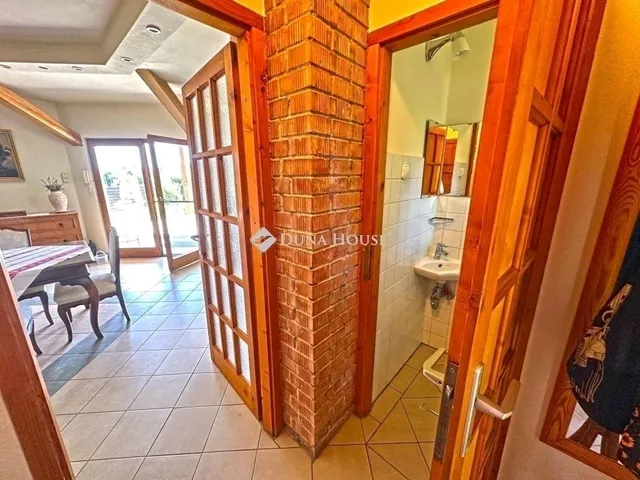 Eladó ház Szentendre 222 nm