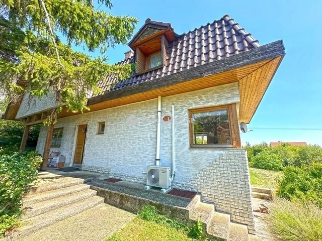 Eladó ház Szentendre 222 nm