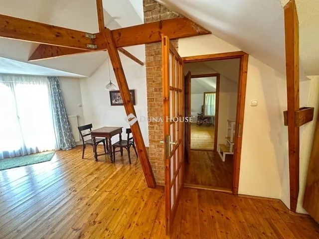 Eladó ház Szentendre 222 nm