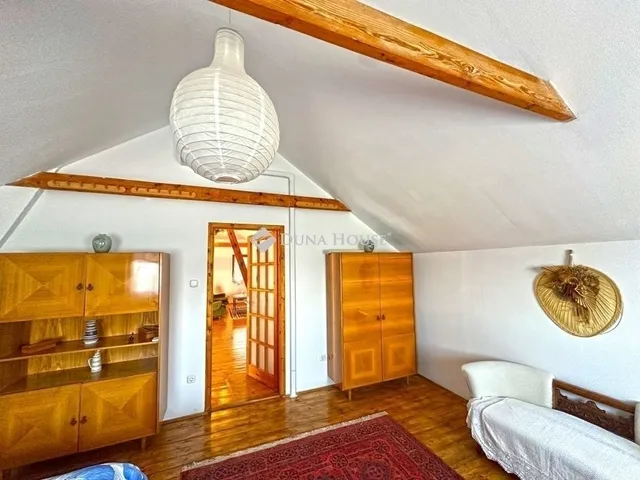 Eladó ház Szentendre 222 nm