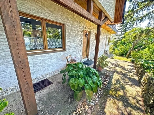 Eladó ház Szentendre 222 nm