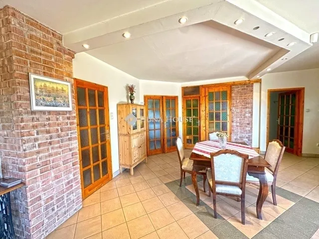 Eladó ház Szentendre 222 nm