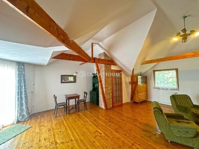 Eladó ház Szentendre 222 nm