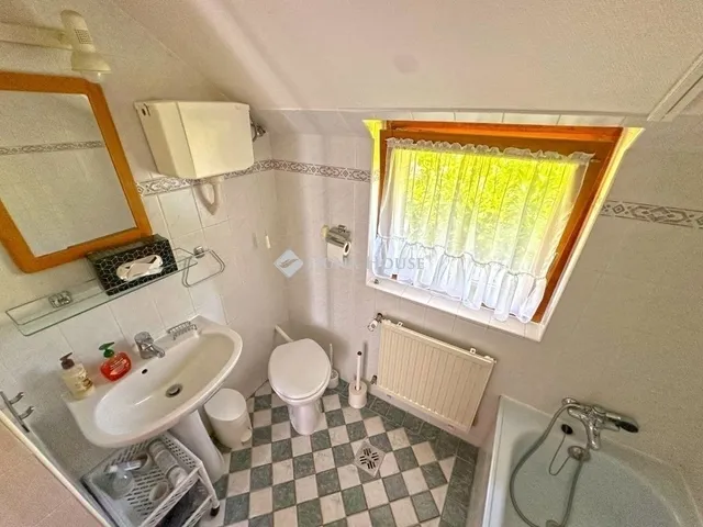 Eladó ház Szentendre 222 nm