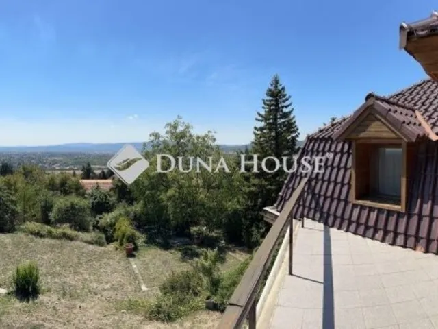 Eladó ház Szentendre 222 nm