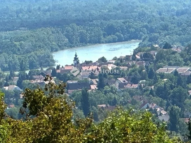 Eladó ház Szentendre 222 nm