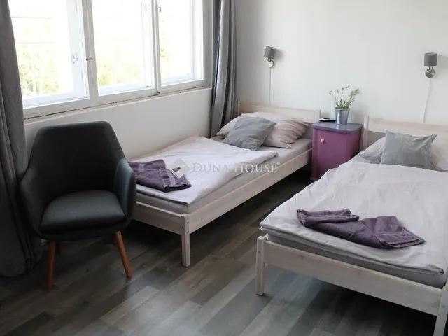 Eladó kereskedelmi és ipari ingatlan Galgahévíz 826 nm