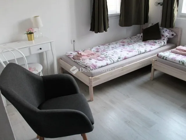 Eladó kereskedelmi és ipari ingatlan Galgahévíz 826 nm