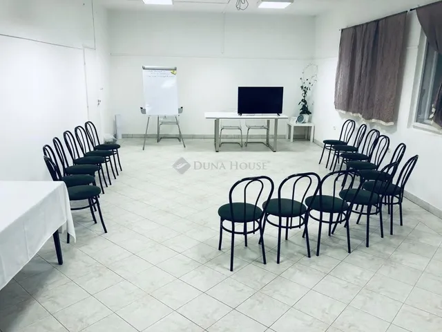 Eladó kereskedelmi és ipari ingatlan Galgahévíz 826 nm