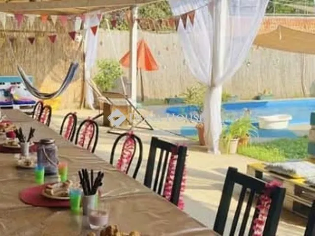 Eladó kereskedelmi és ipari ingatlan Galgahévíz 826 nm