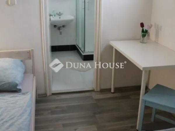 Eladó kereskedelmi és ipari ingatlan Galgahévíz 826 nm