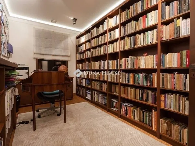 Eladó ház Taksony 220 nm