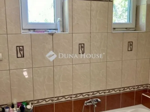 Eladó ház Érd 182 nm