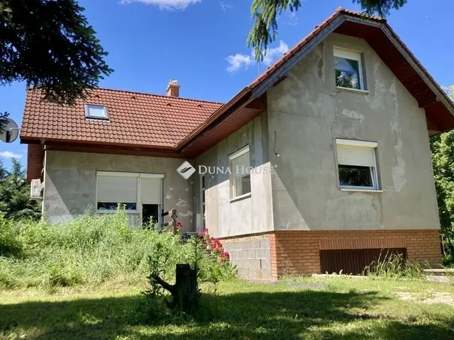 Eladó ház Érd 182 nm