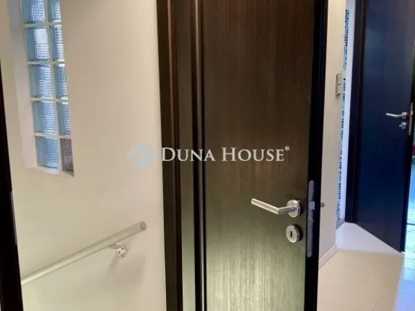 Eladó ház Érd 182 nm