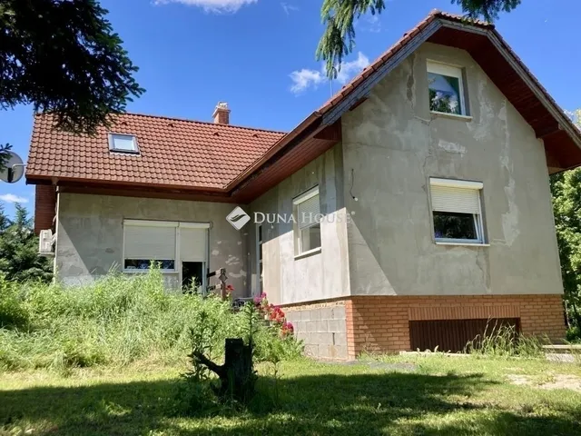 Eladó ház Érd 182 nm