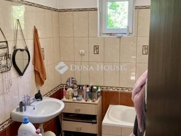 Eladó ház Érd 182 nm