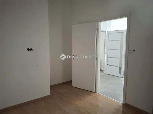 Eladó lakás Budapest VI. kerület 60 nm