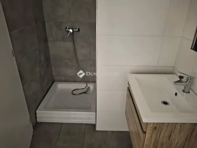 Eladó lakás Budapest VI. kerület 60 nm
