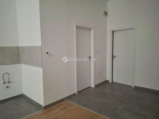 Eladó lakás Budapest VI. kerület 60 nm