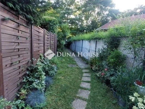 Eladó lakás Budapest II. kerület, Széphalom 37 nm