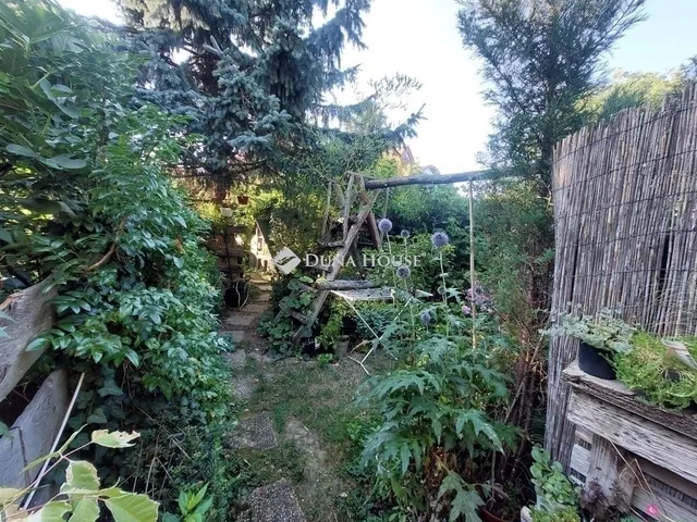 Eladó lakás Budapest II. kerület, Széphalom 37 nm