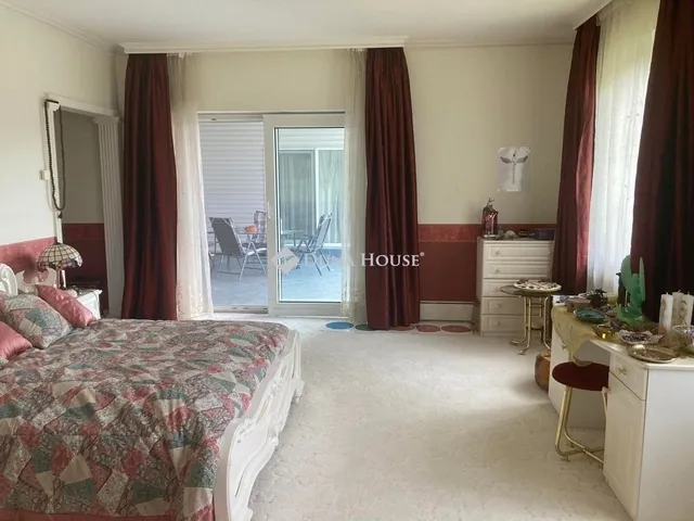 Eladó ház Vác 460 nm