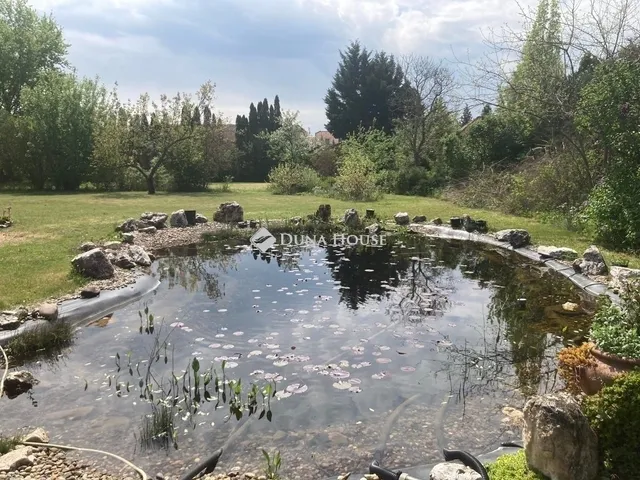 Eladó ház Vác 460 nm