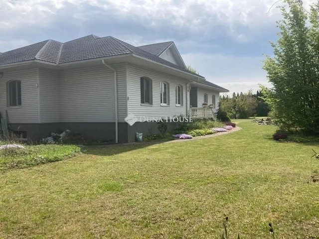 Eladó ház Vác 460 nm