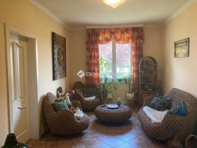 Eladó ház Vác 460 nm