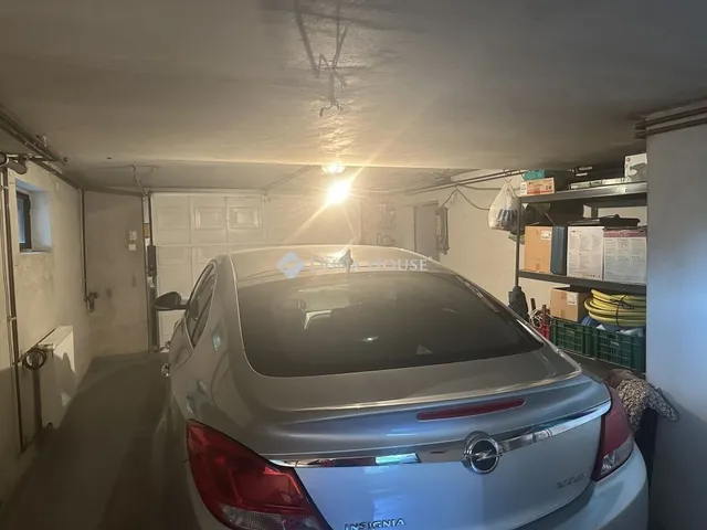 Eladó ház Érd 255 nm