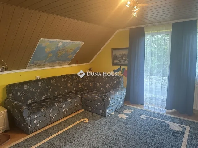 Eladó ház Érd 255 nm