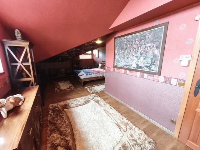 Eladó ház Pilisszentiván 275 nm