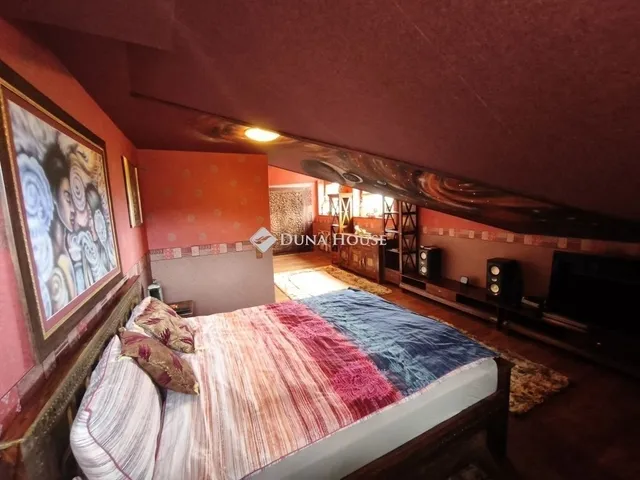 Eladó ház Pilisszentiván 275 nm