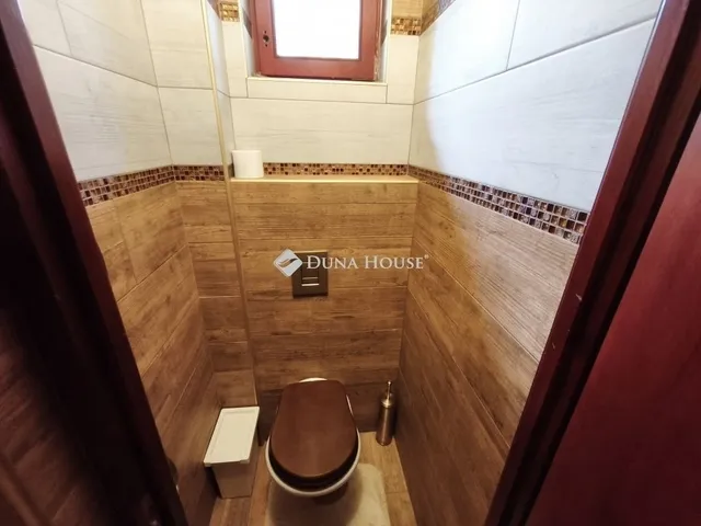 Eladó ház Pilisszentiván 275 nm